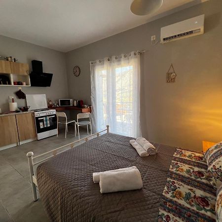 Aggelikis studio Appartement Zóla Buitenkant foto